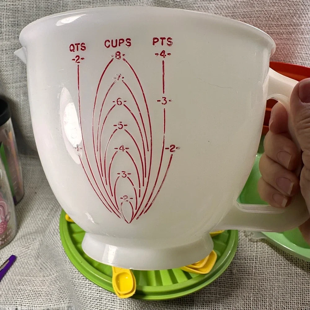 Tupperware vintage kitchen